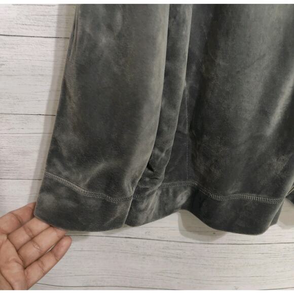 HUE Women's Gray Velour Lounge Set~Size XL (18/20) - Picture 7 of 15